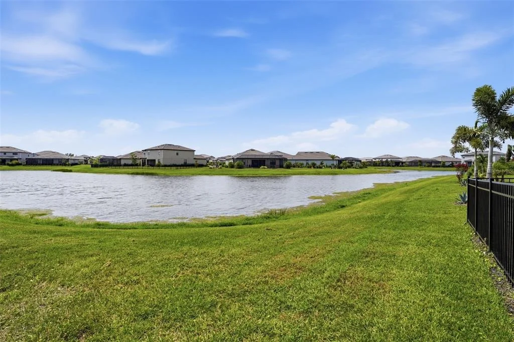 Photo of 4886 SEAFOAM TRAIL
