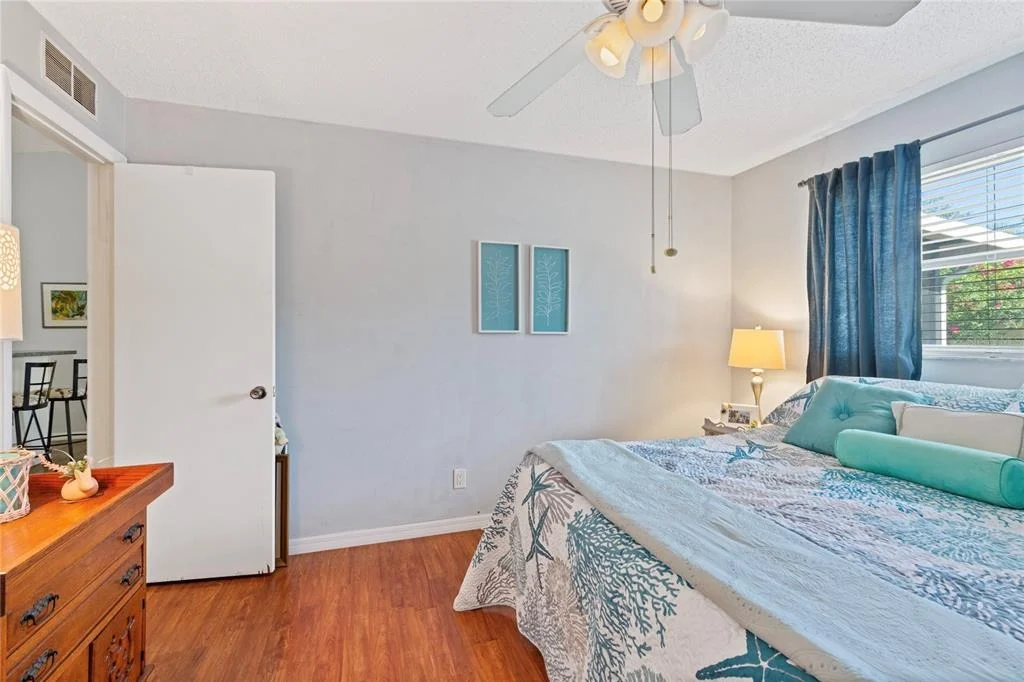 Photo of 2220 MARSHALL DRIVE