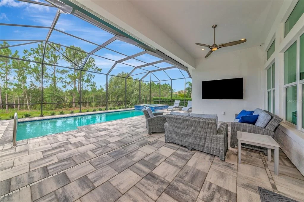 Photo of 16620 COLLINGTREE CROSSING