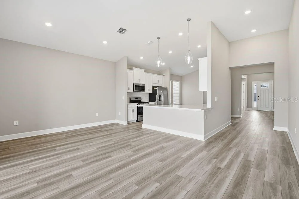 Photo of 14255 SAWMILL STREET