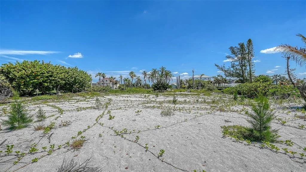 Photo of 6441 GULFSIDE ROAD