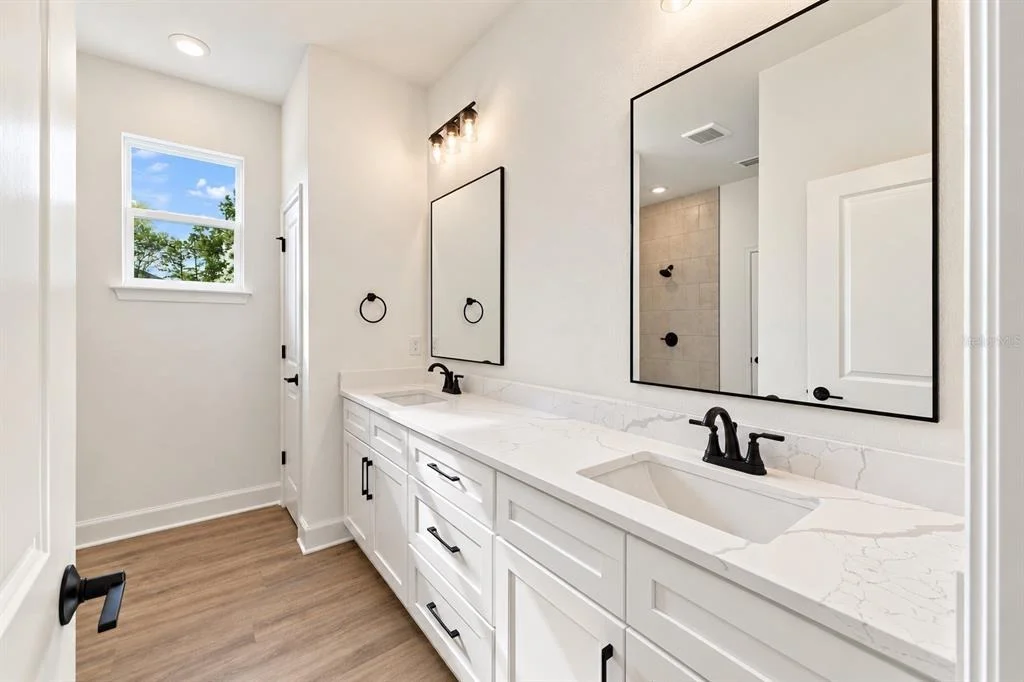 Photo of 12469 ALBANY ROAD