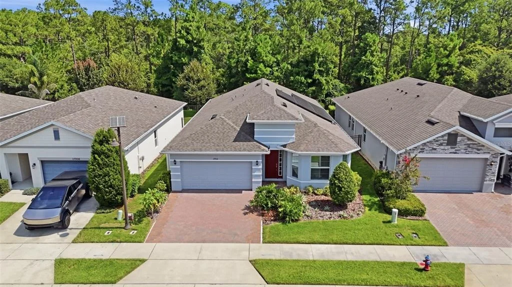 Photo of 17932 PASSIONFLOWER CIRCLE