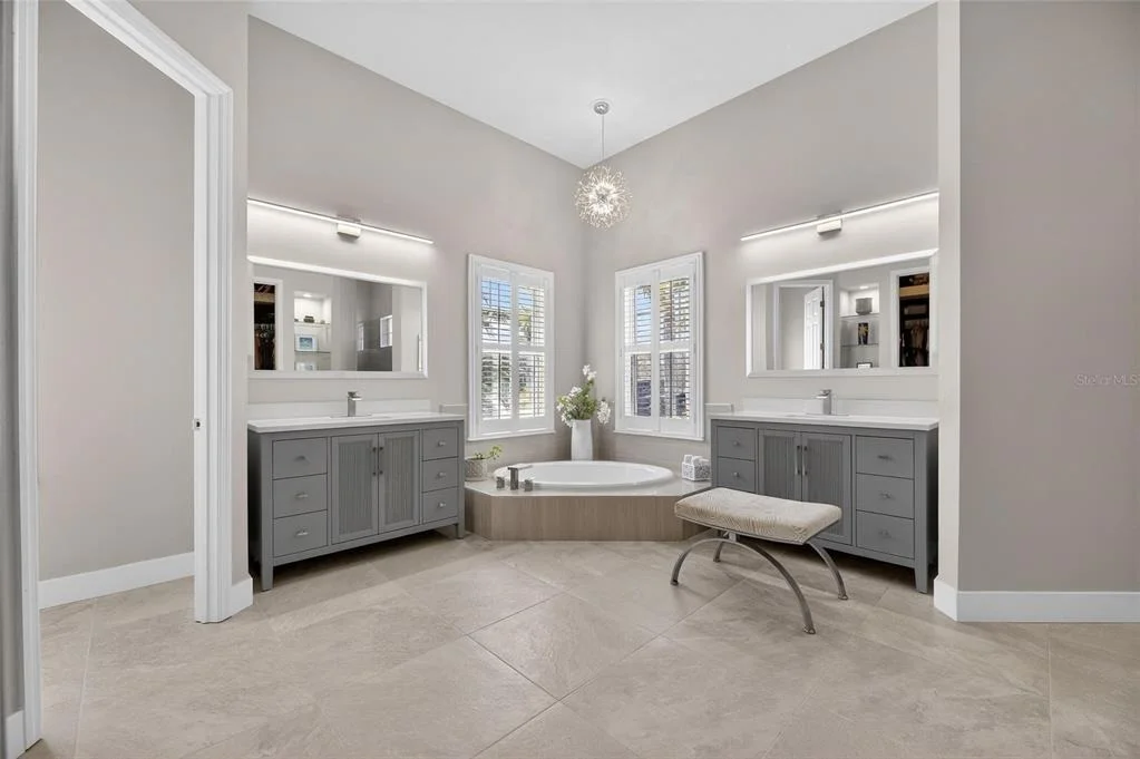 Photo of 719 ISLEBAY DRIVE