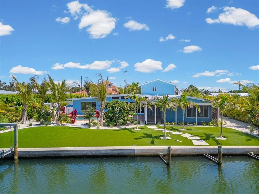 Photo of 528 KEY ROYALE DRIVE