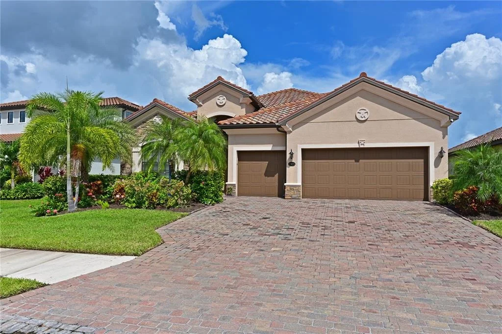 Photo of 13423 RAMBLEWOOD TRAIL