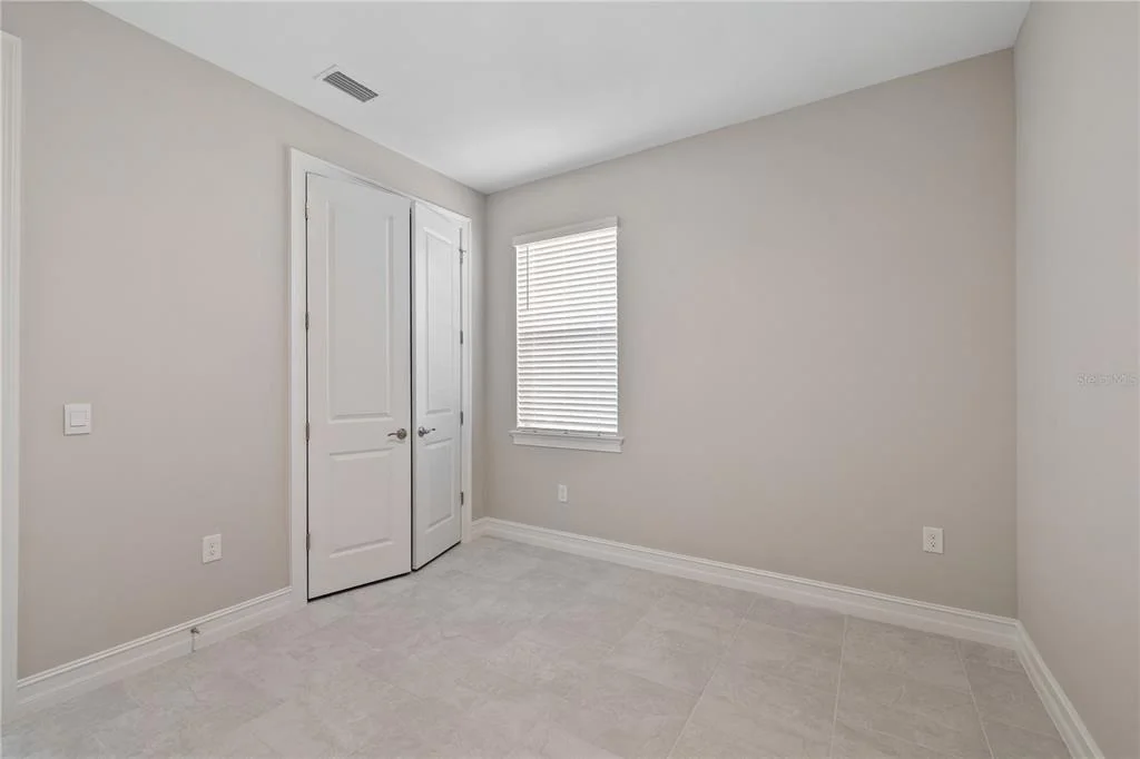 Photo of 17740 SHADE TREE LOOP