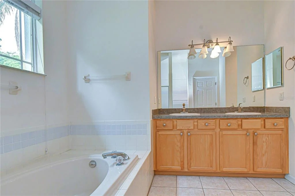 Photo of 1142 LUMSDEN TRACE CIRCLE