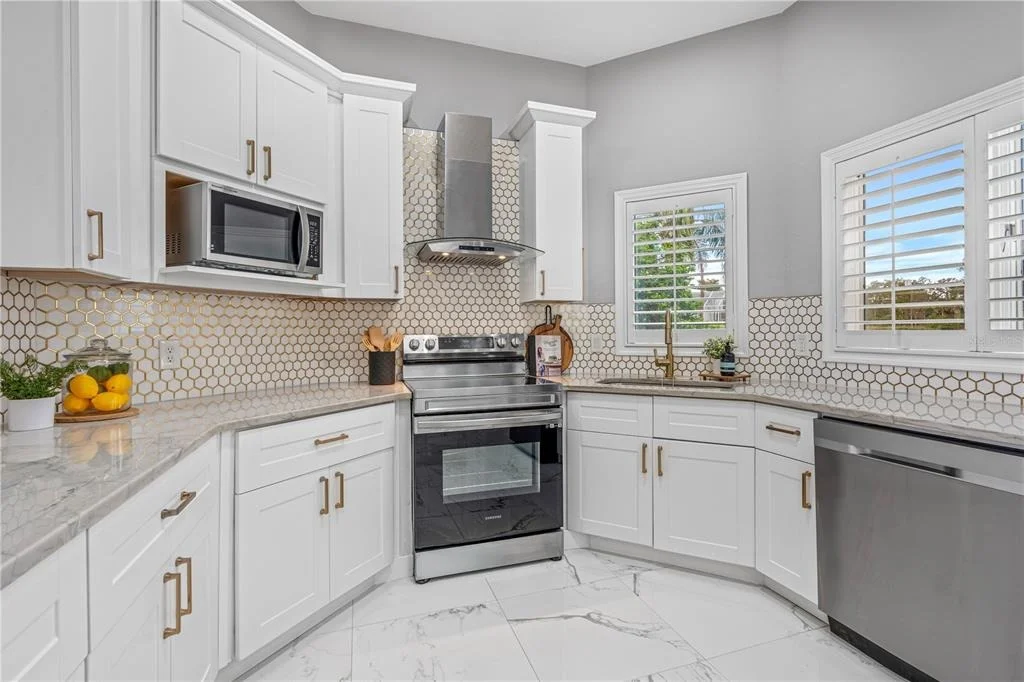 Photo of 57 BAY POINTE DRIVE