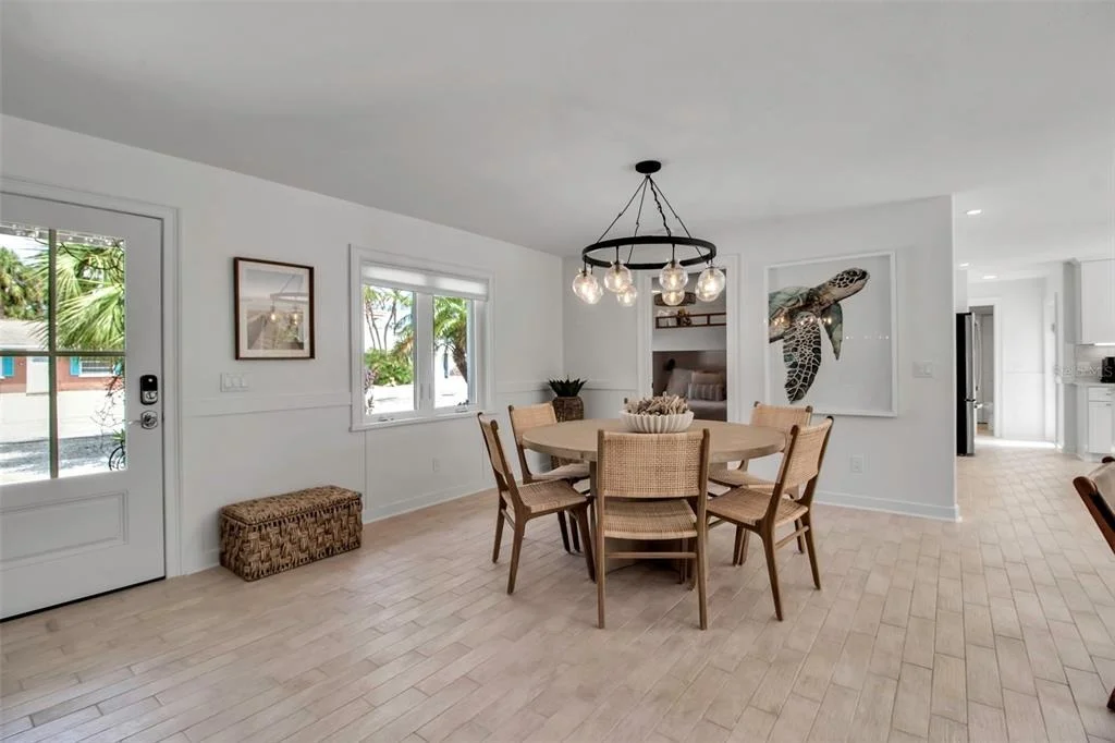 Photo of 207 PEACOCK LANE