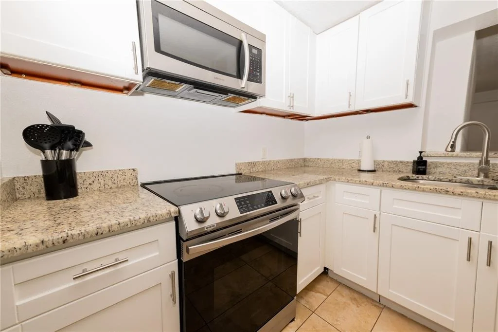 Photo of 39736 MEADOWOOD LOOP