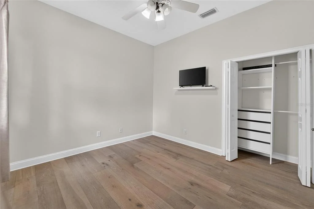 Photo of 429 MANNS HARBOR DRIVE