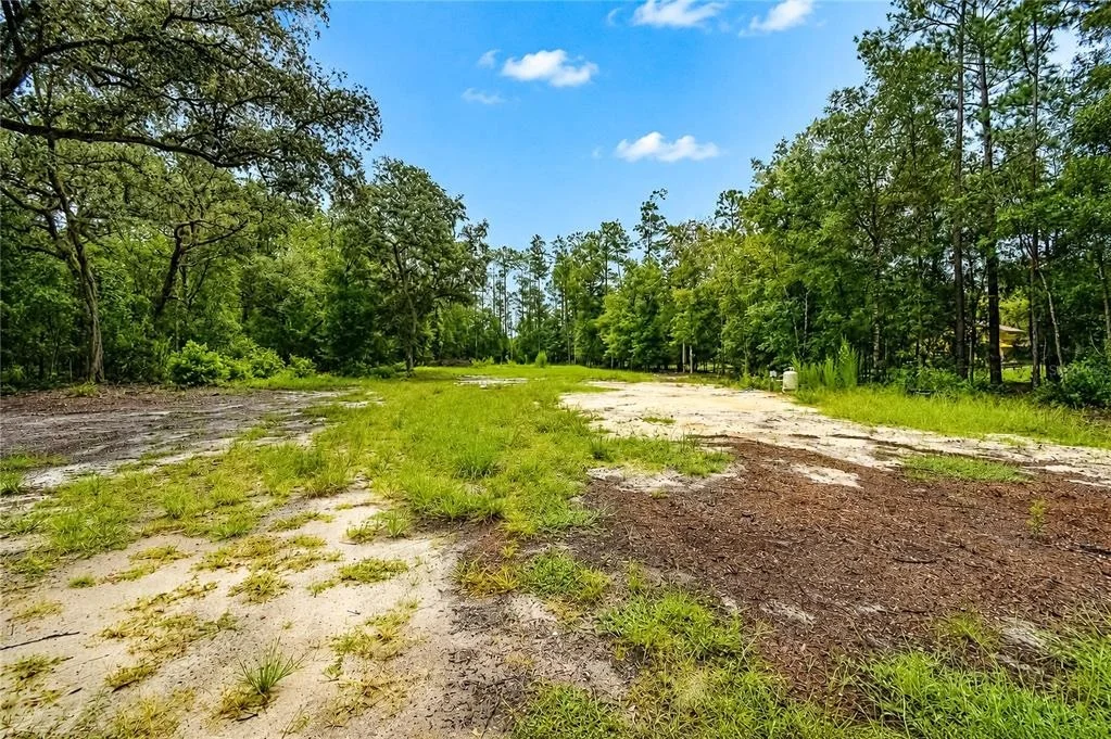 Photo of 261 ASHLEY LAKE DRIVE