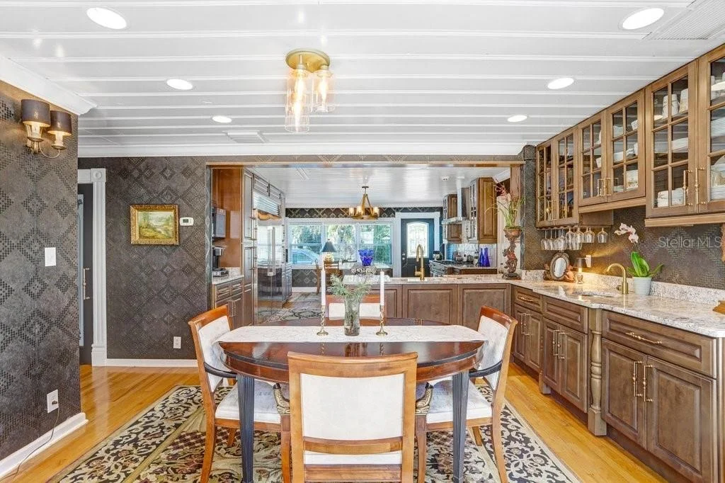 Photo of 8407 INTERBAY BOULEVARD