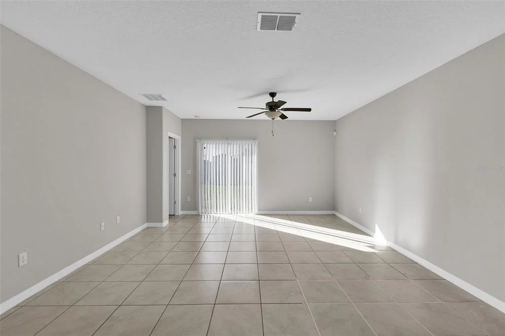 Photo of 5204 WHITE CHICORY DRIVE