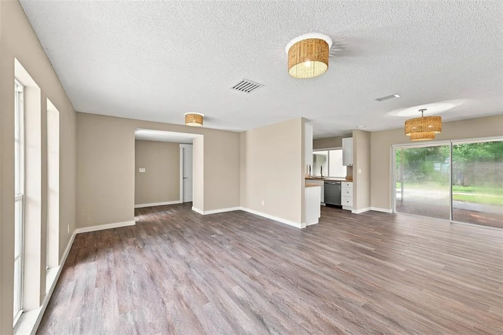 Photo of 6622 GLENCOE DRIVE