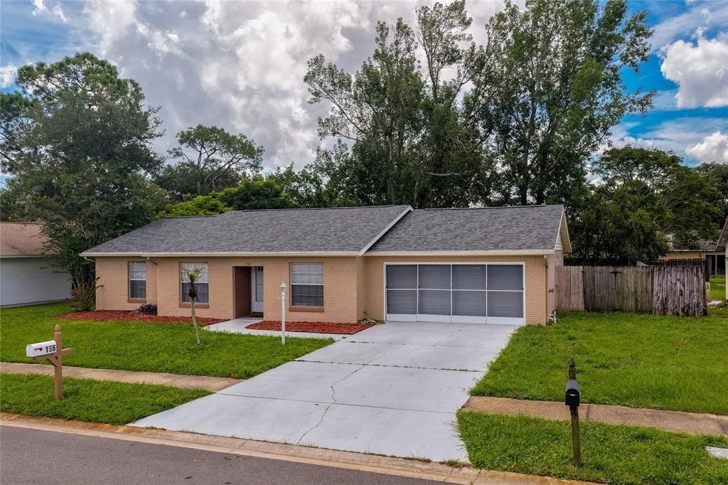 Photo of 156 SPRINGWOOD DRIVE