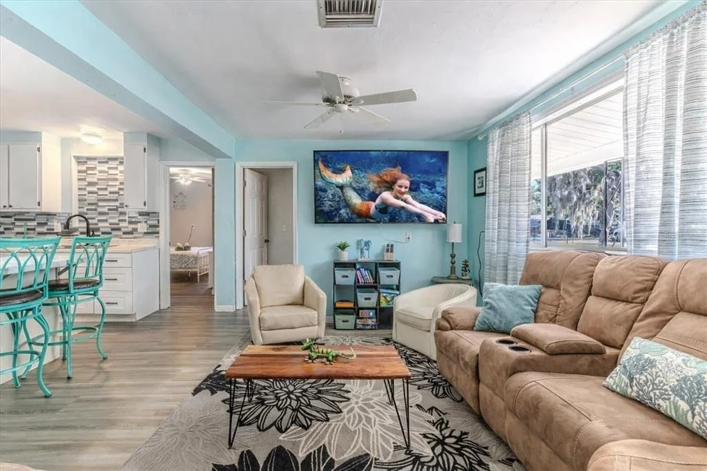 Photo of 5261 CIRCLE DRIVE