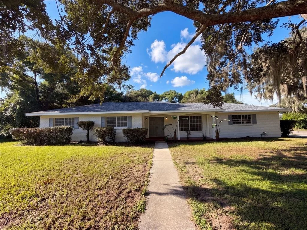 Photo of 601 CAROLYN DRIVE