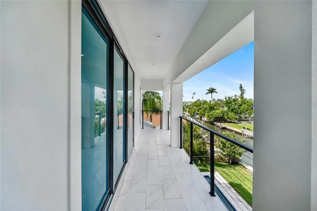 Photo of 569 BAYVIEW DRIVE