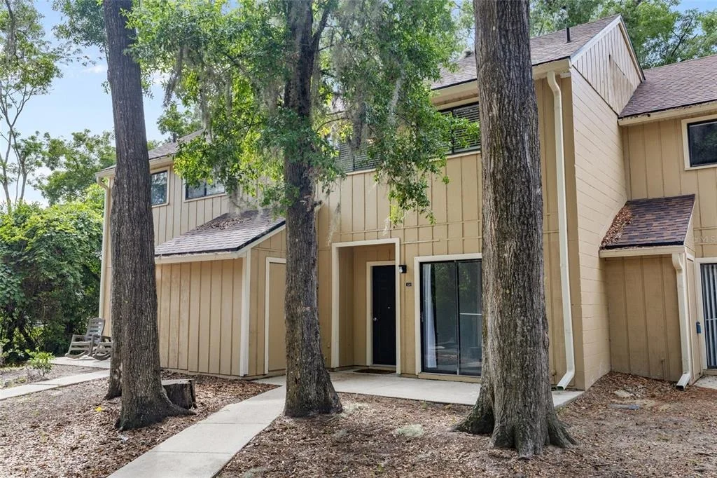 Photo of Unit 320 at 507 NW 39TH ROAD