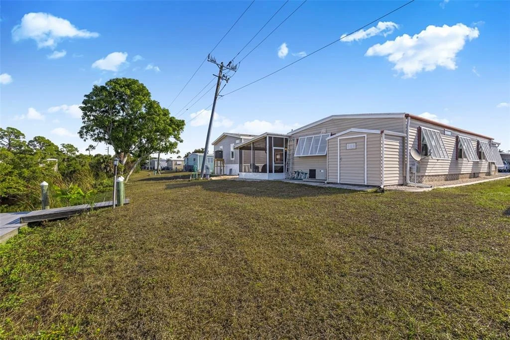 Photo of 320 LA COSTA