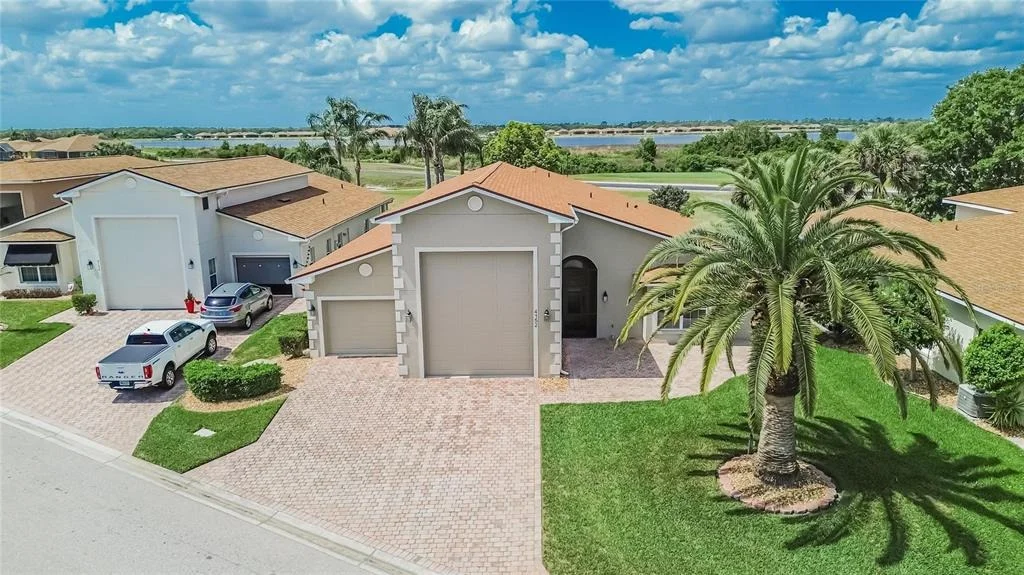 Photo of 4152 DUNMORE DRIVE