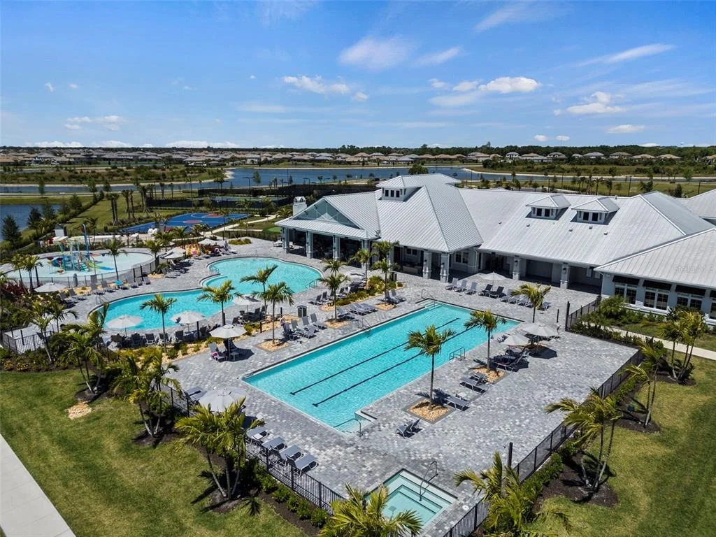 Photo of 4886 SEAFOAM TRAIL
