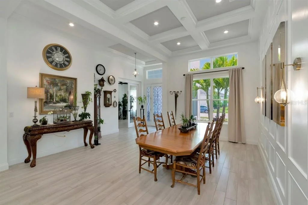 Photo of 4657 ANTRIM DRIVE