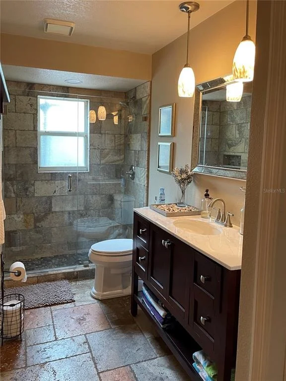Photo of 15052 GREEN VALLEY BOULEVARD