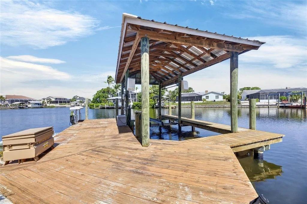 Photo of 923 GOLF ISLAND DRIVE