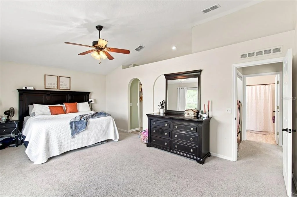 Photo of 6113 WATERFIELD WAY