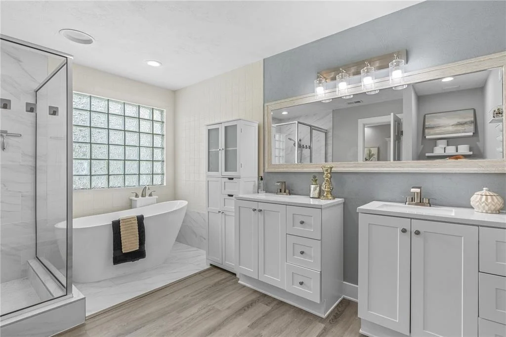 Photo of 57 BAY POINTE DRIVE
