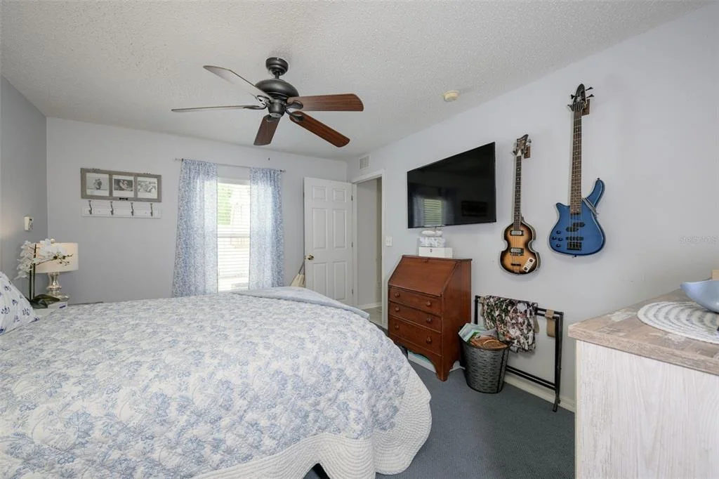 Photo of 18 PHOENIX LANE