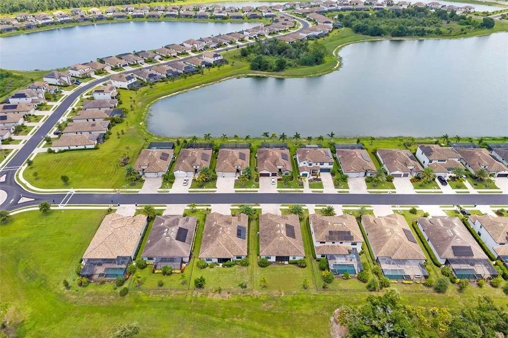 Photo of 17927 POLO TRAIL