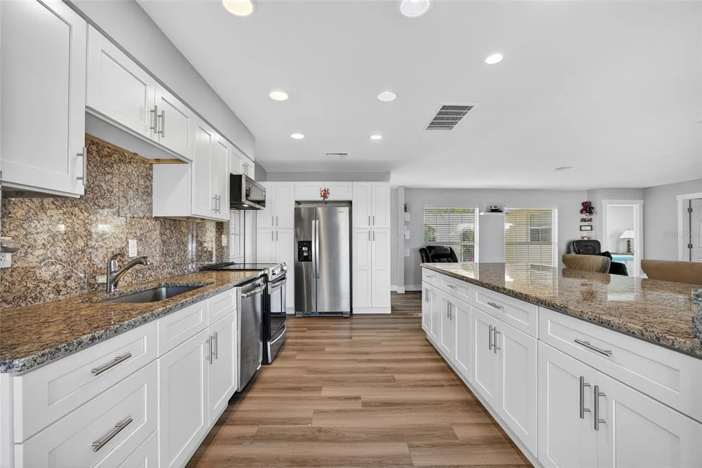 Photo of 523 VIA CINTIA