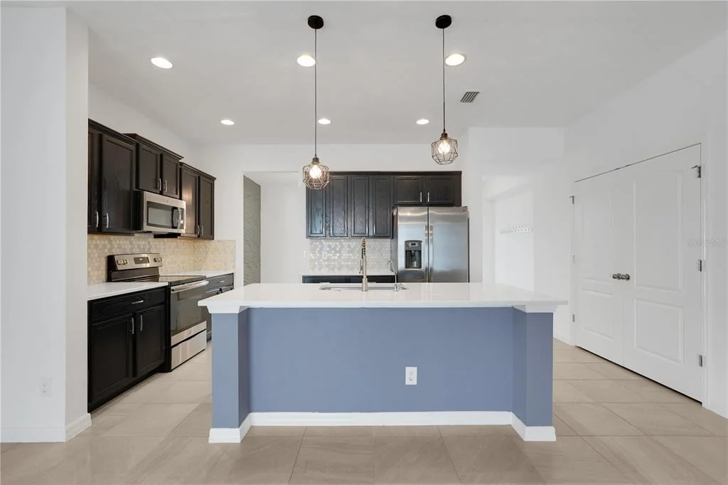 Photo of 935 BENJAMIN TRAIL