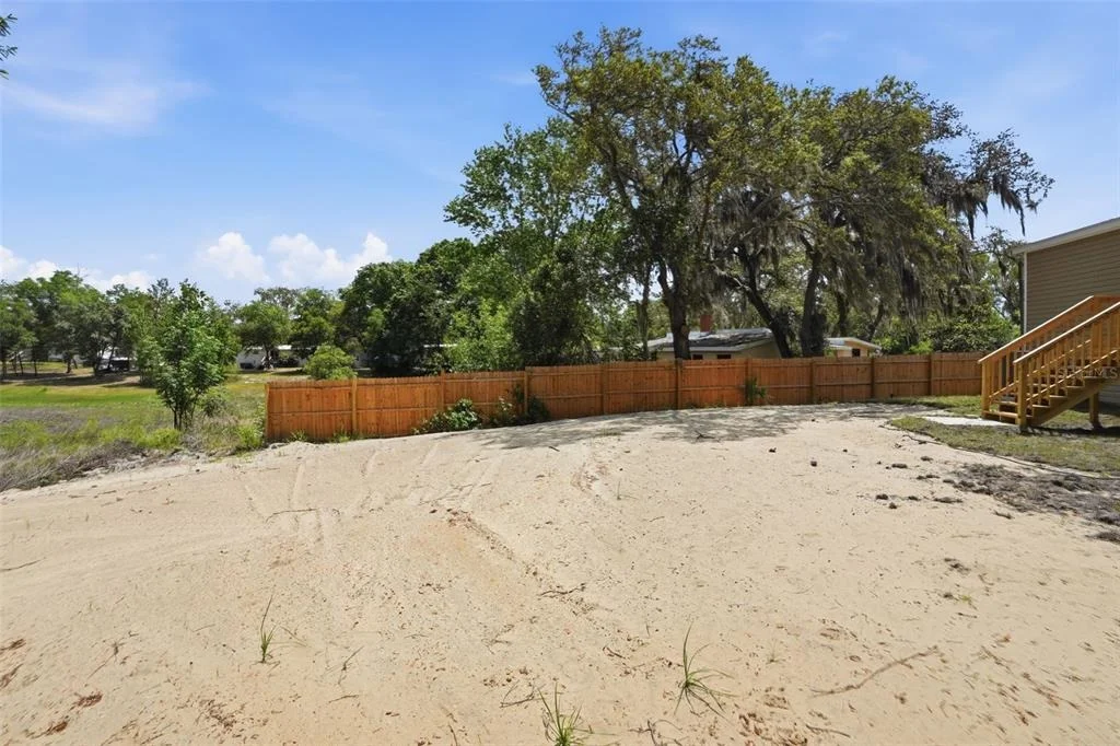 Photo of 9533 ROUND LAKE DRIVE