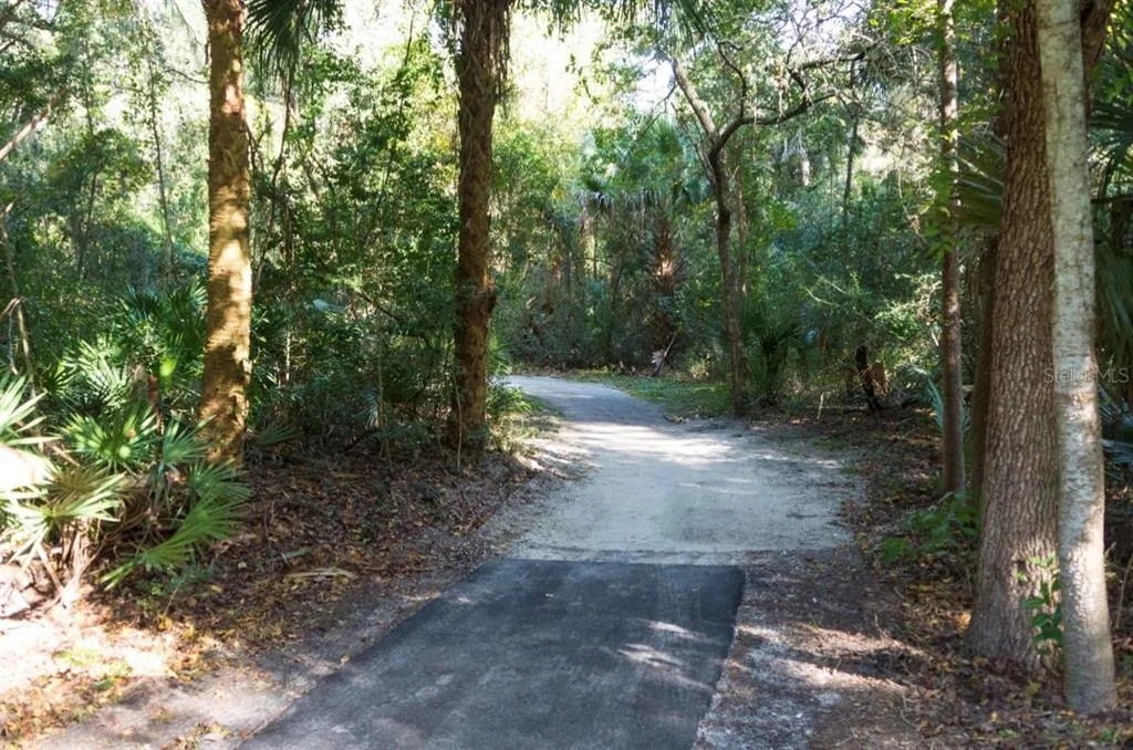 Photo of 35 KANKAKEE TRAIL