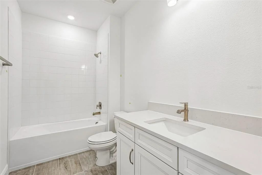 Photo of 9706 CRYSTAL ISLES CIRCLE