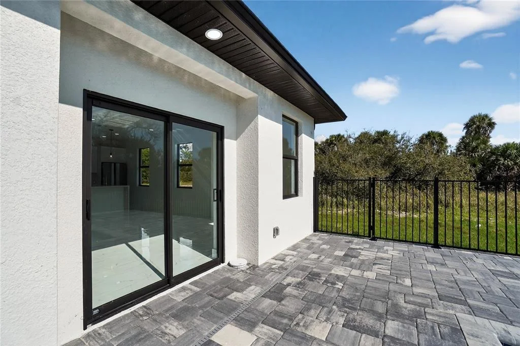 Photo of 336 SUNSET ROAD