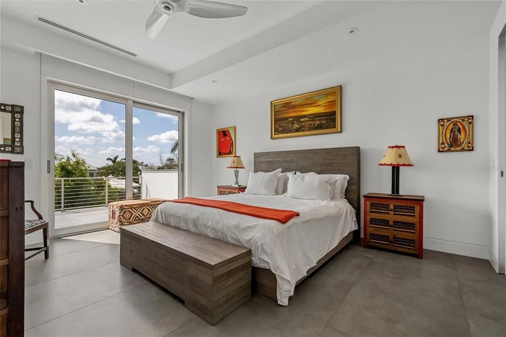 Photo of 1365 HARBOR DRIVE