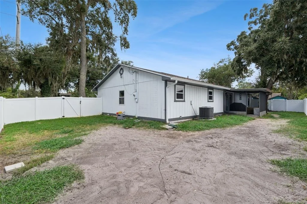 Photo of 1629 ORANGE TREE DRIVE