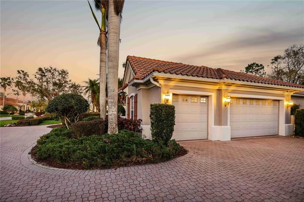 Photo of 10006 DISCOVERY TERRACE