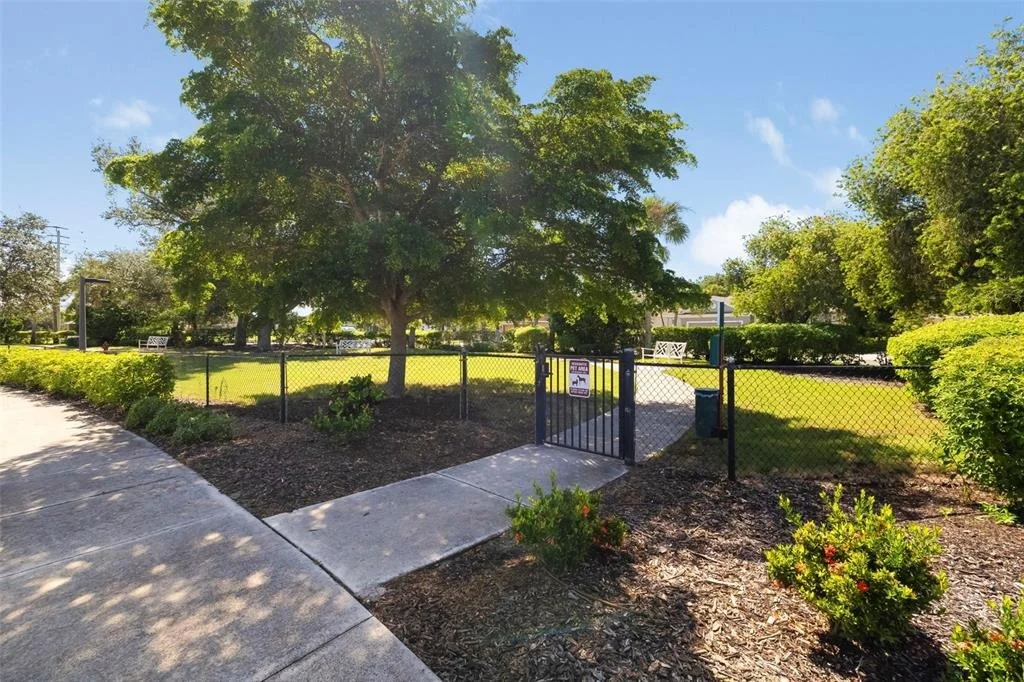 Photo of 292 CAPULET DRIVE