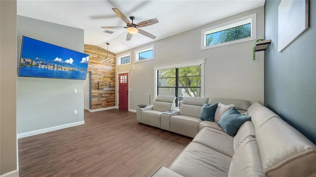 Photo of 1551 GEORGETOWNE LANE
