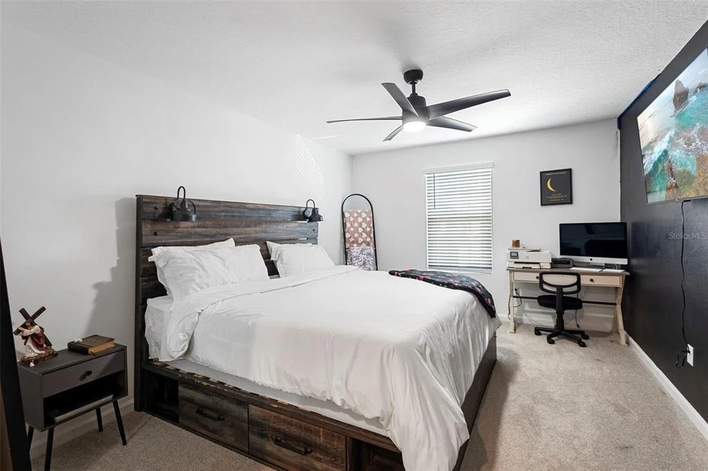 Photo of 866 SPRING PALMS LOOP