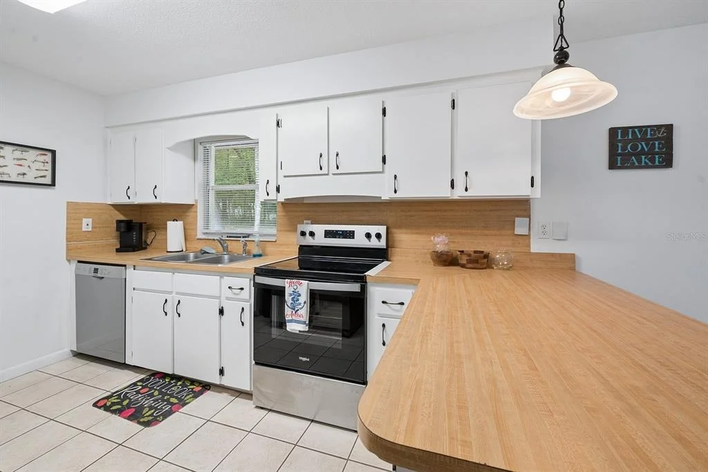 Photo of 102 SWANS NEST CIRCLE