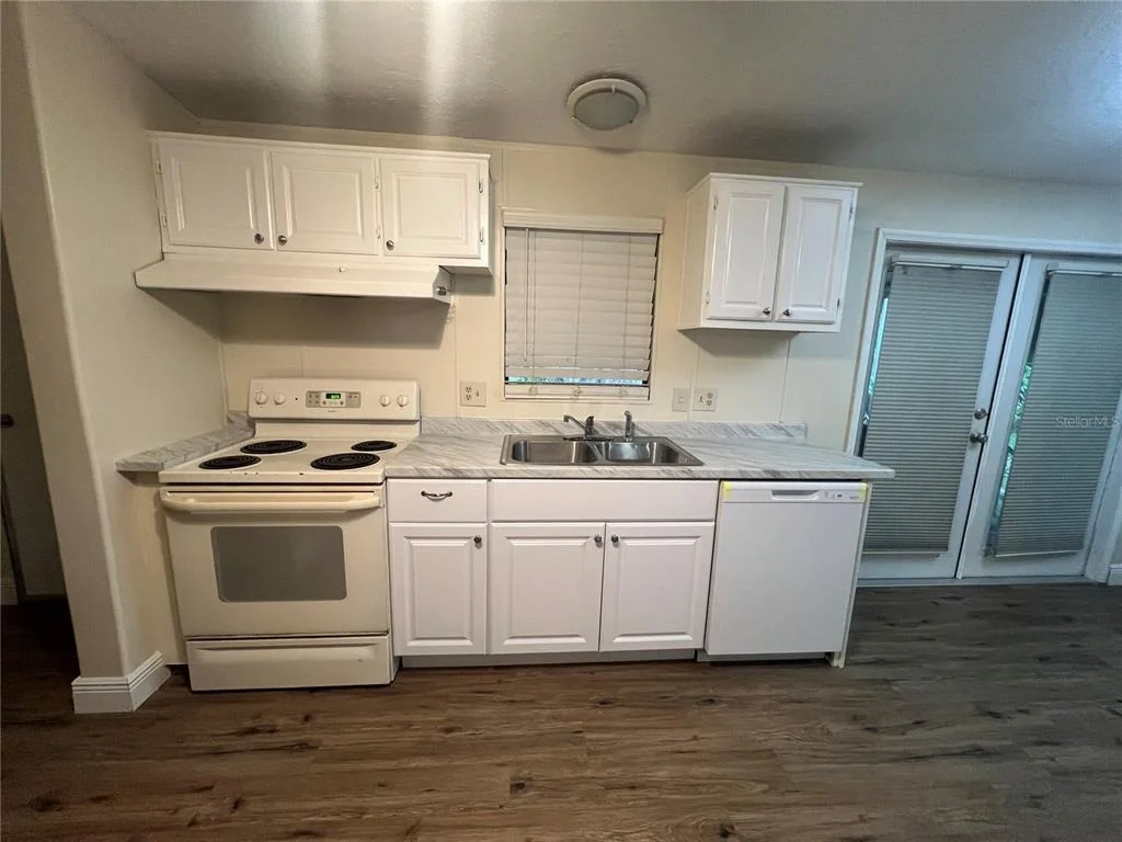 Photo of 2833 SE 18TH TERRACE