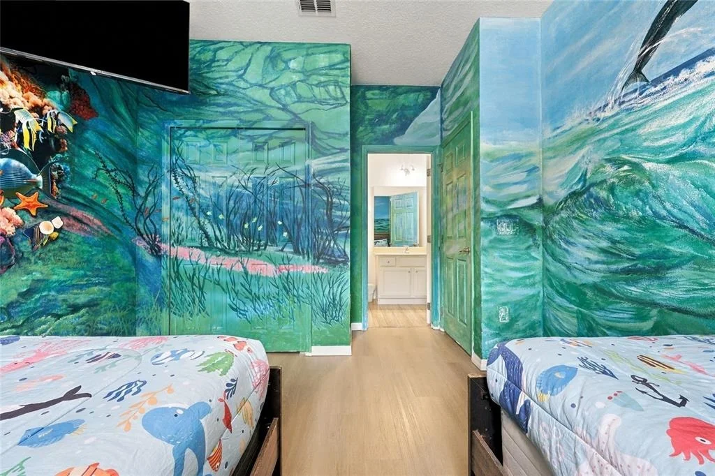 Photo of 6000 OAK GREEN LOOP